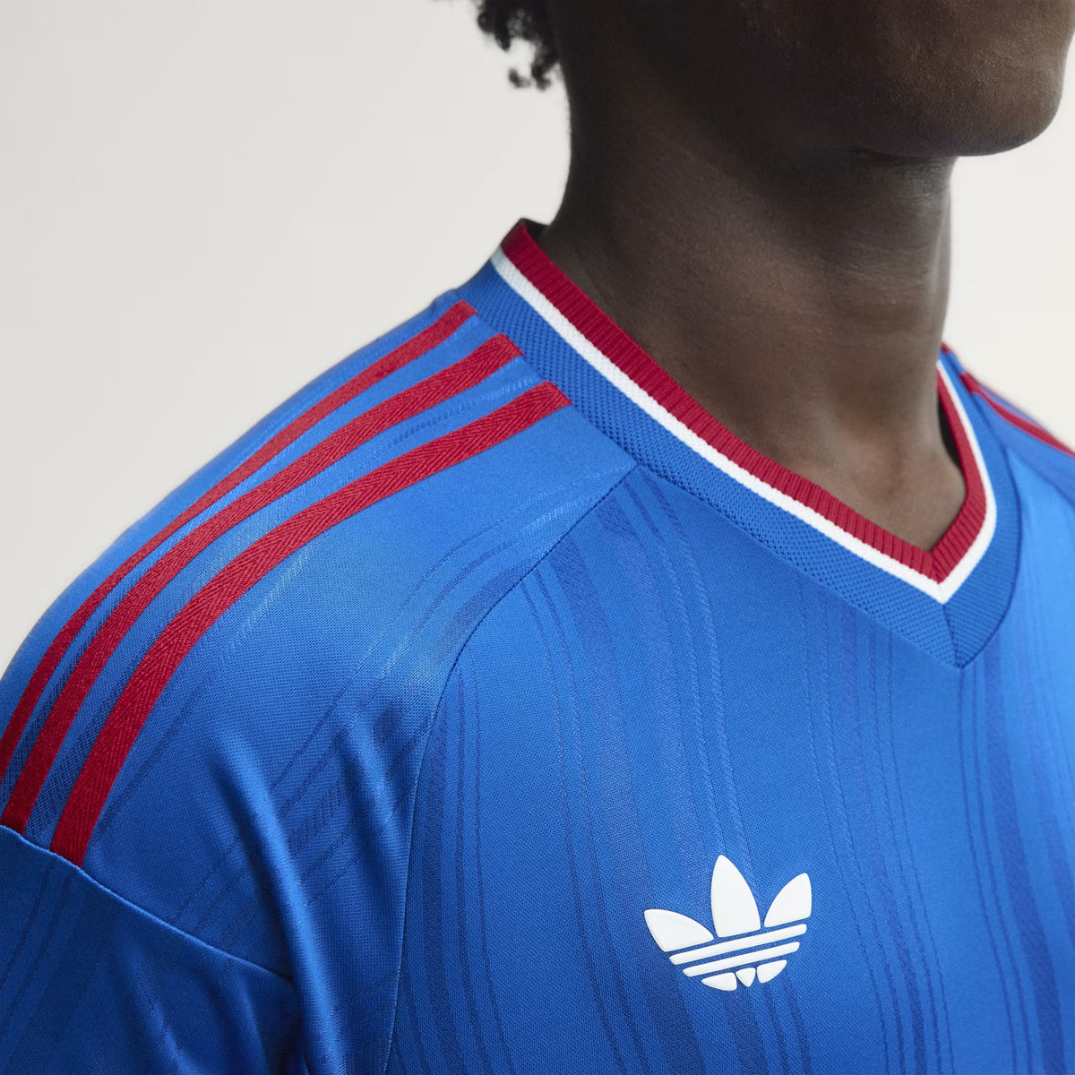 Man Utd Vara Authentic Síðerma Treyja 2026/27 - Fullorðins