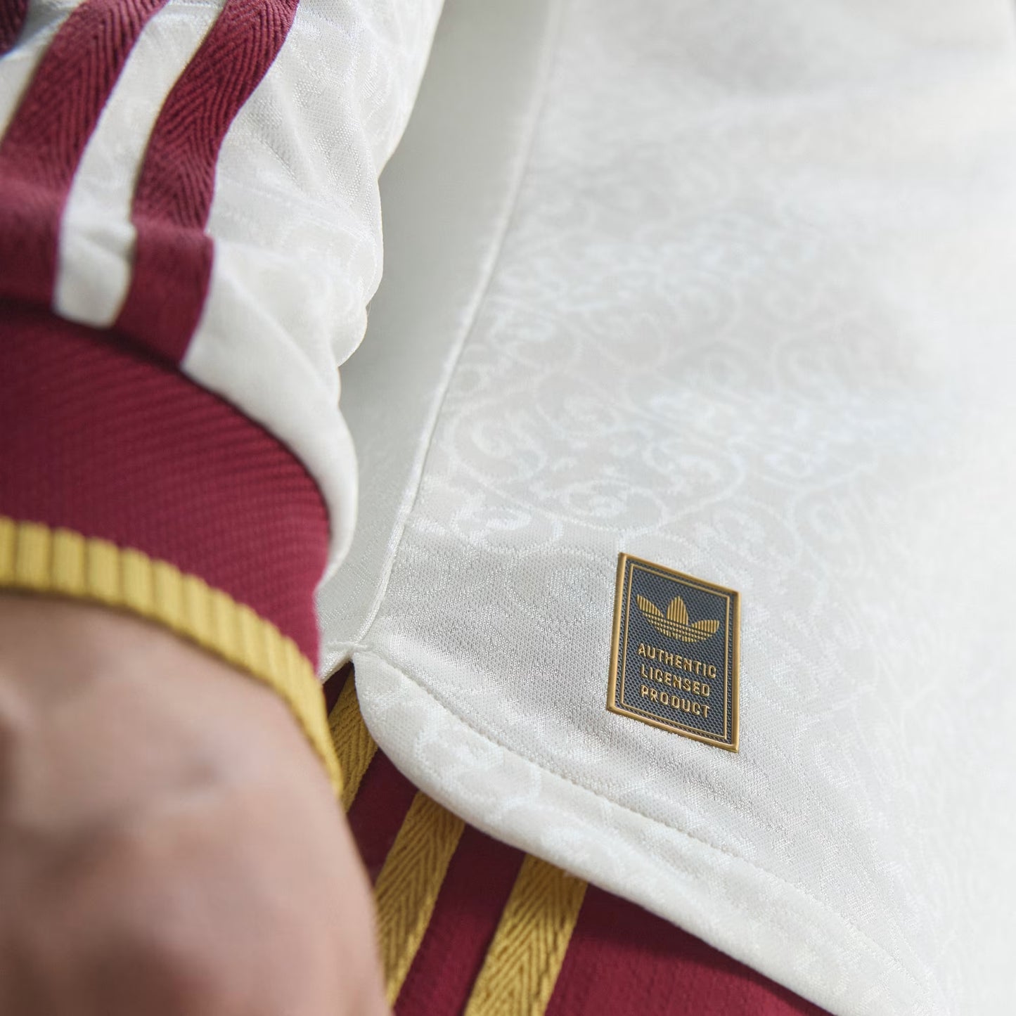 Spánn HM26 Authentic Síðerma Vara Treyja 2026 - Fullorðins