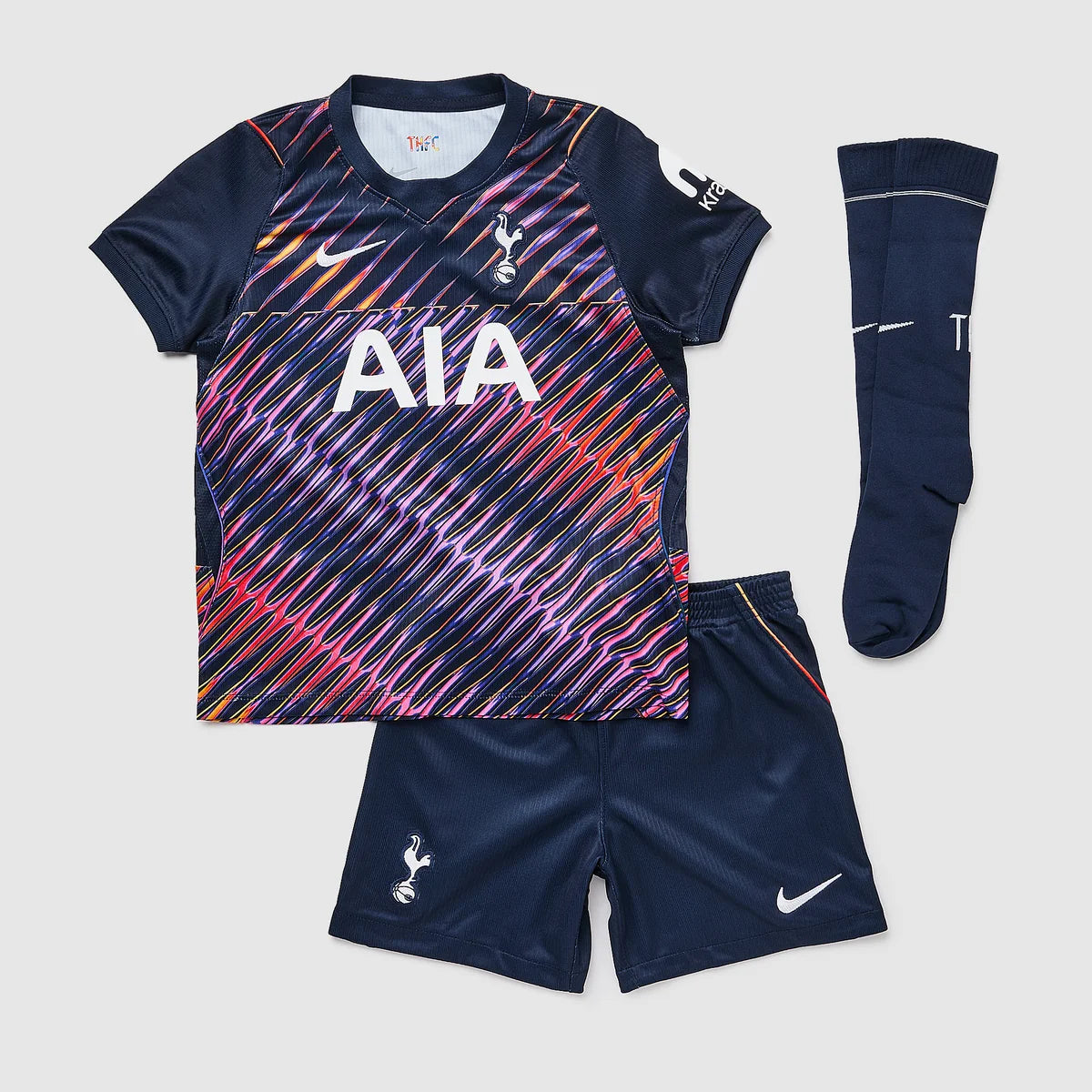 Tottenham. Vara Barnasett 2026-27