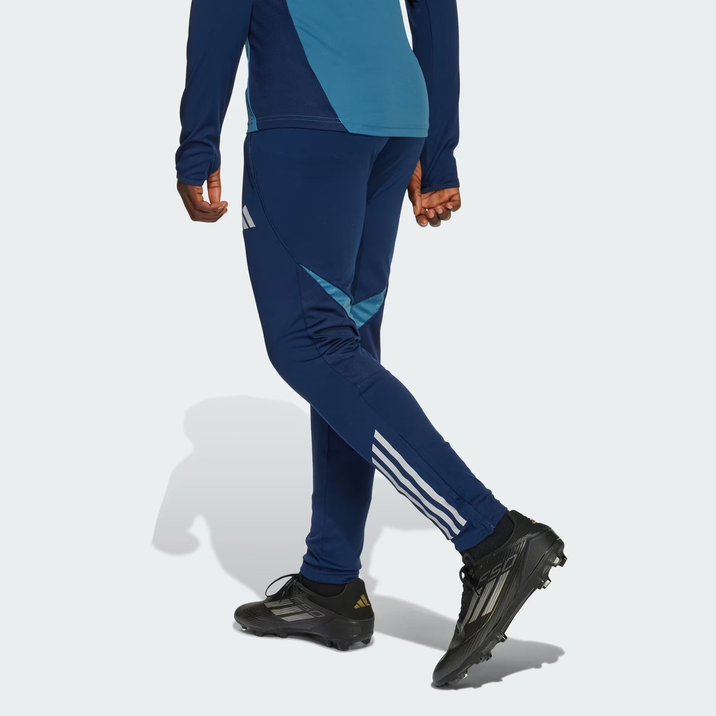 Arsenal. Tiro 25 Buxur - Barna