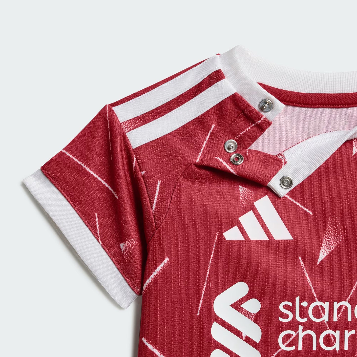 Liverpool Heima Ungbarnasett 2026/27