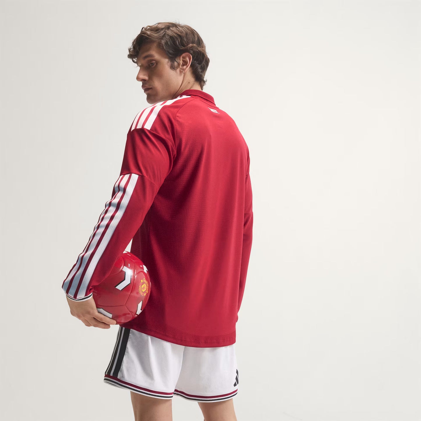 Man Utd. Heima Authentic Síðerma Treyja 2026-27 - Fullorðins