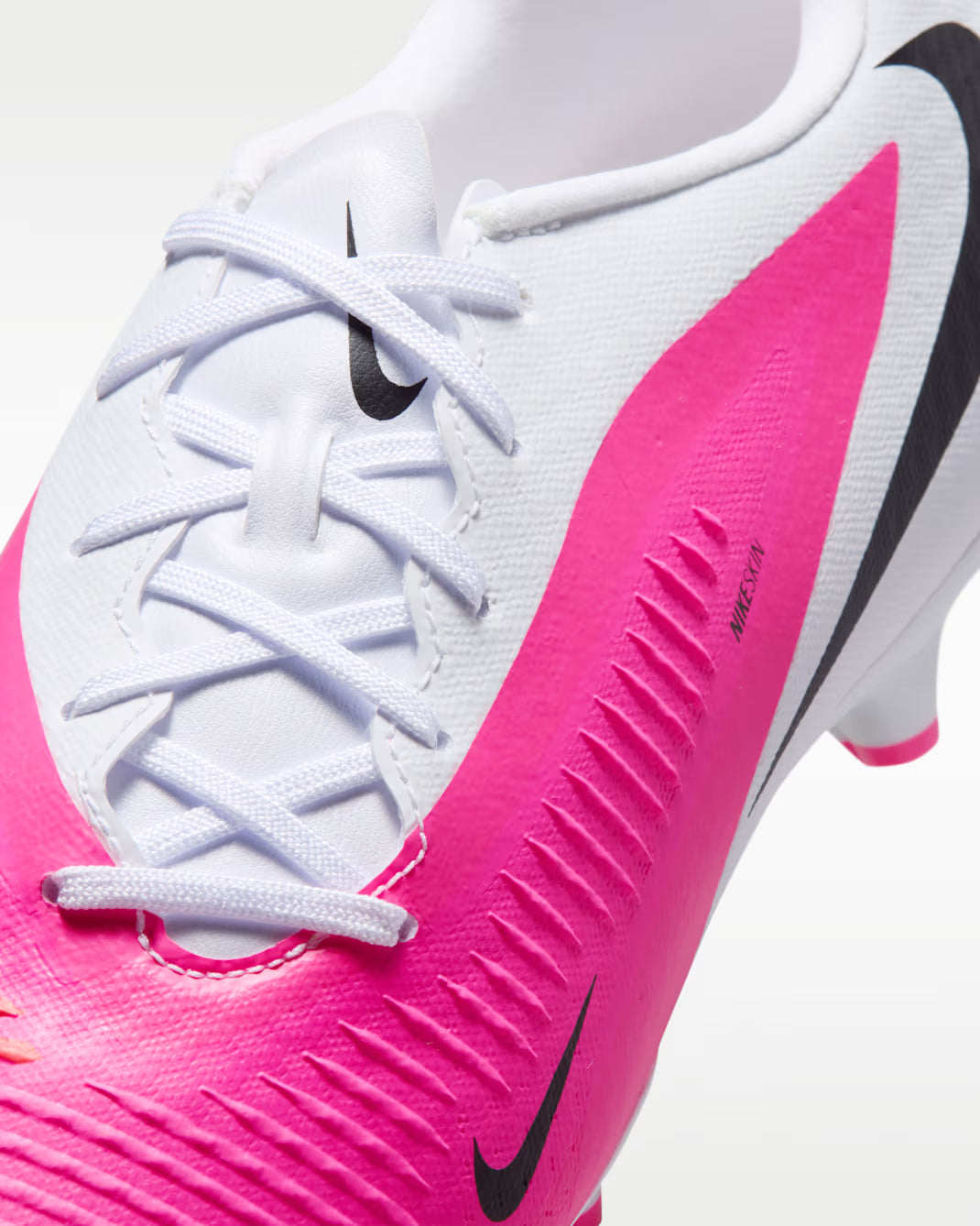 Nike Phantom 6 Low Academy FG/MG T - Fullorðins
