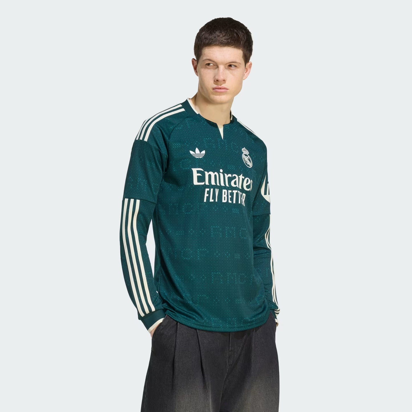 Real Madrid Vara Síðerma Treyja 2026-27 - Fullorðins